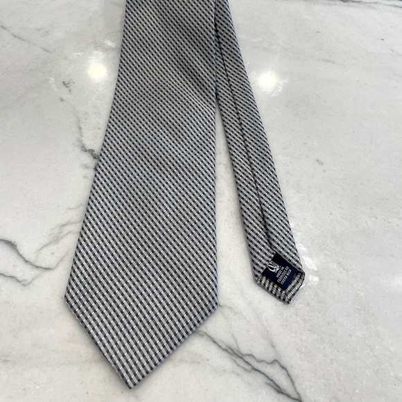 Nautica grey 100% Silk tie. - Picture 1 of 3